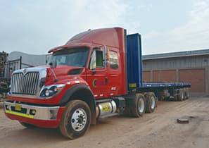 Fotografía de transporte-en-semitrailer-plataforma